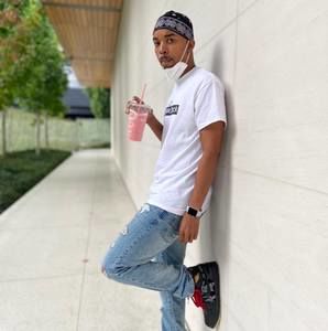 Meet your Posher, Damony